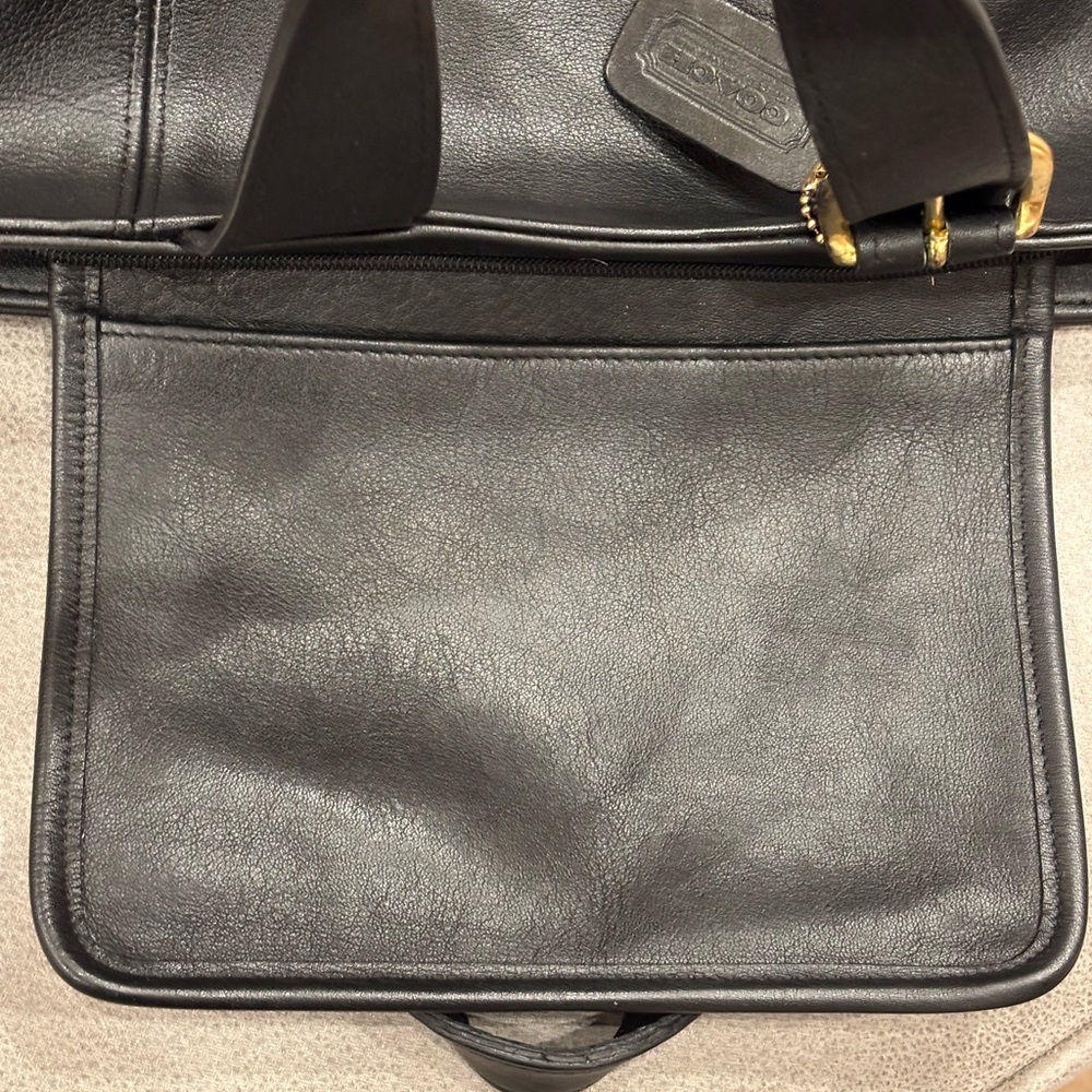 Vintage Coach Black Leather waverly Tote with Brass Accent Hardware - Picture 11 of 11